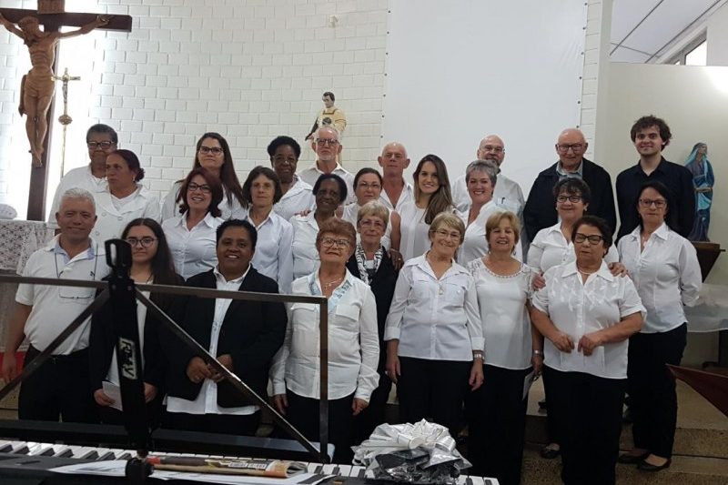 8fb0cf25-32e3-4e82-bac9-8a1e3c240e55