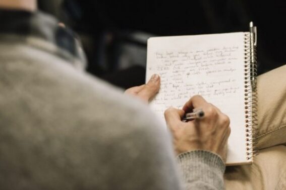 DanYelle-McNeely-Photography_Seattle-Wedding-Photographer.0093-768×513-e1586874178905-705×378